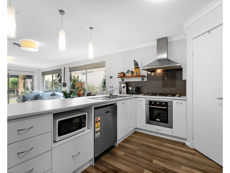 35 Furnivall Parade, Baldivis WA 6171