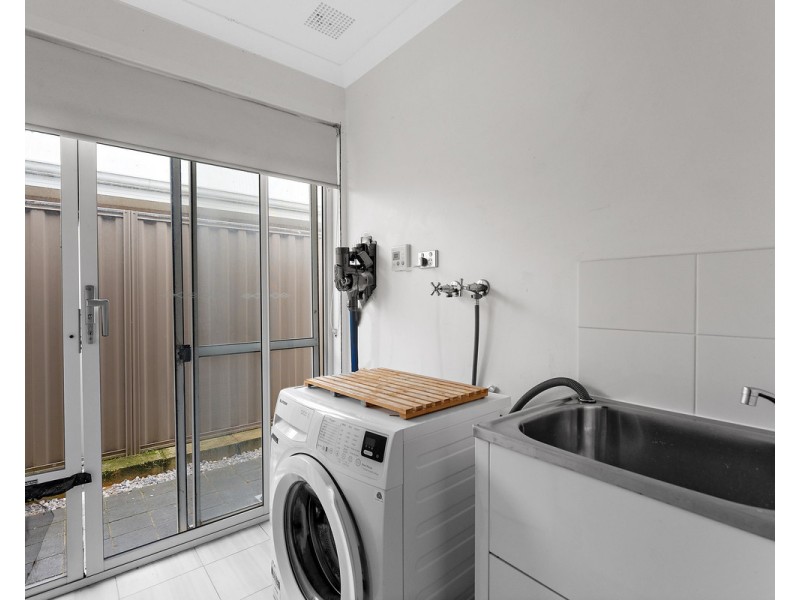 35 Furnivall Parade, Baldivis WA 6171