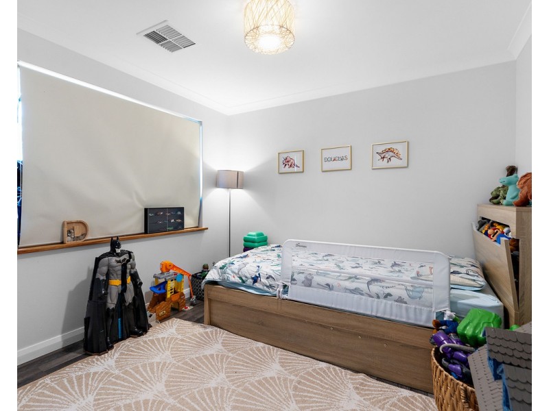 35 Furnivall Parade, Baldivis WA 6171