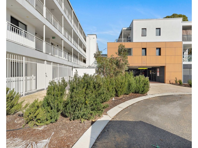 219/348 Railway Parade, Beckenham WA 6107