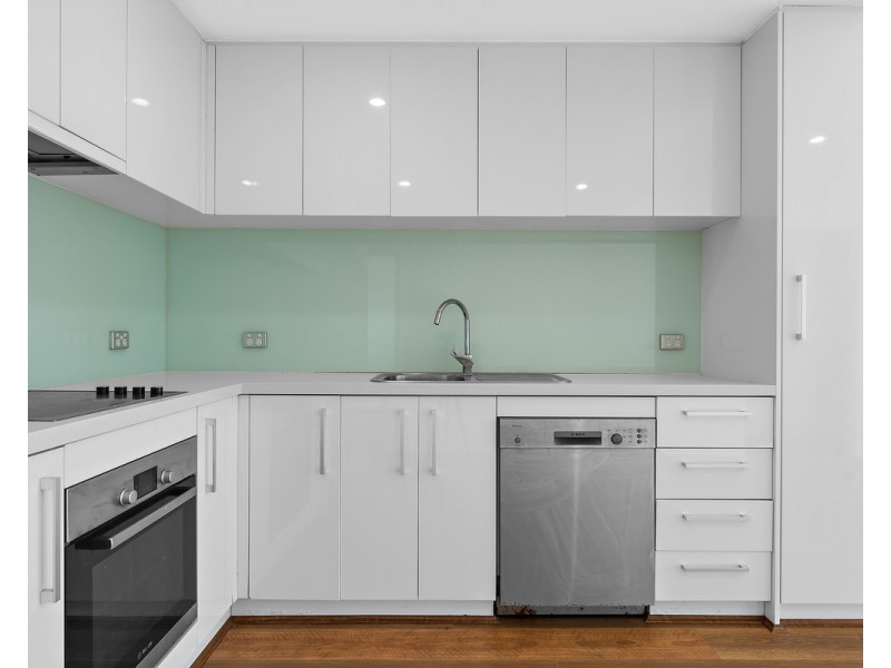 219/348 Railway Parade, Beckenham WA 6107