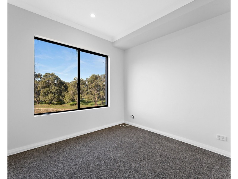 219/348 Railway Parade, Beckenham WA 6107