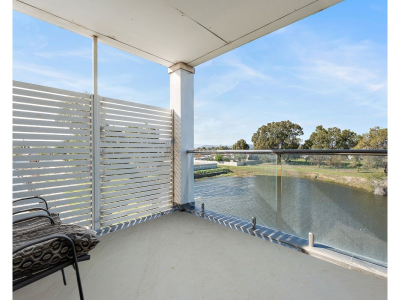 219/348 Railway Parade, Beckenham WA 6107