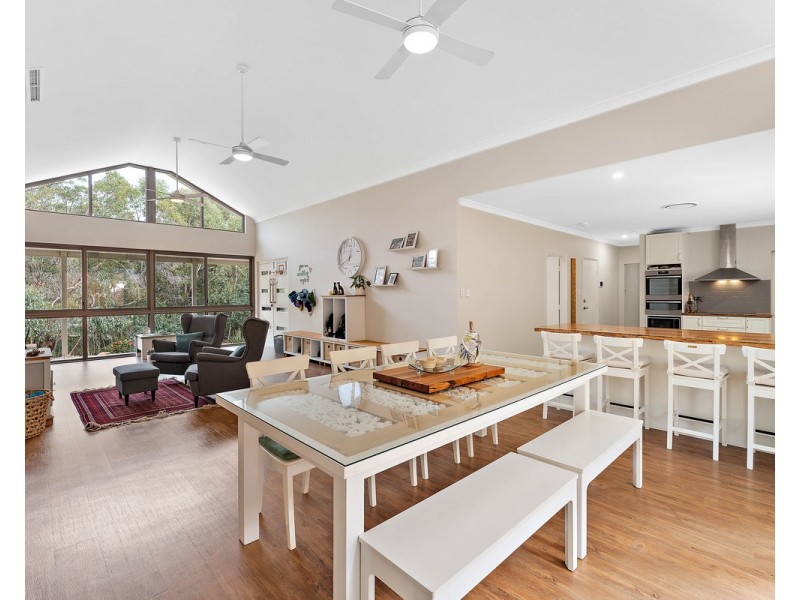 37 Grieve Way, Bedfordale WA 6112