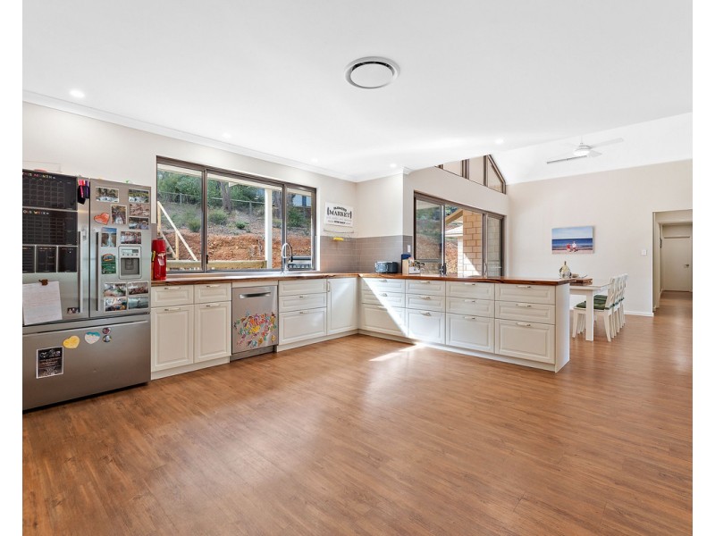 37 Grieve Way, Bedfordale WA 6112