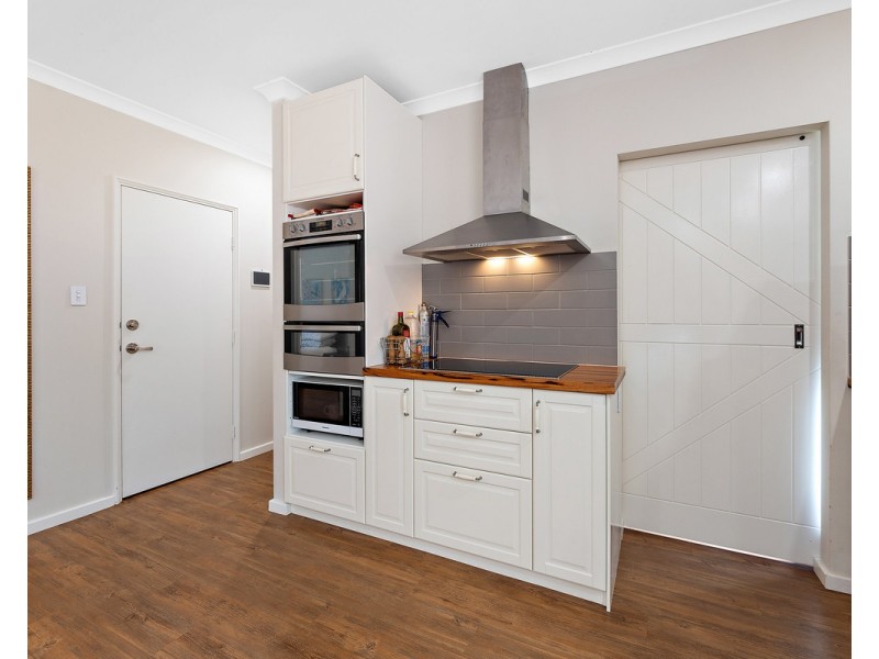 37 Grieve Way, Bedfordale WA 6112