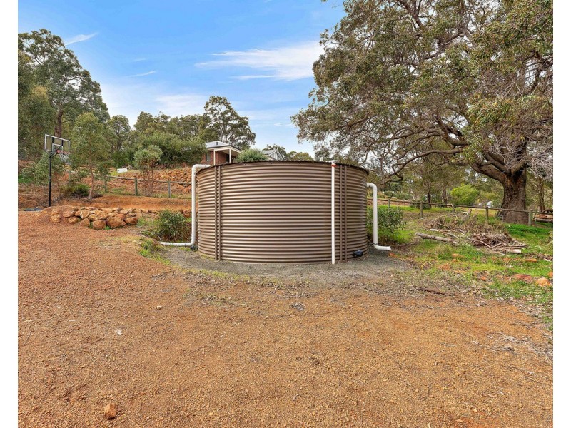 37 Grieve Way, Bedfordale WA 6112