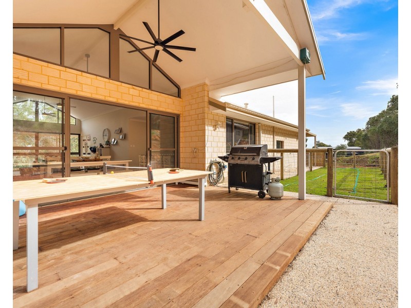 37 Grieve Way, Bedfordale WA 6112