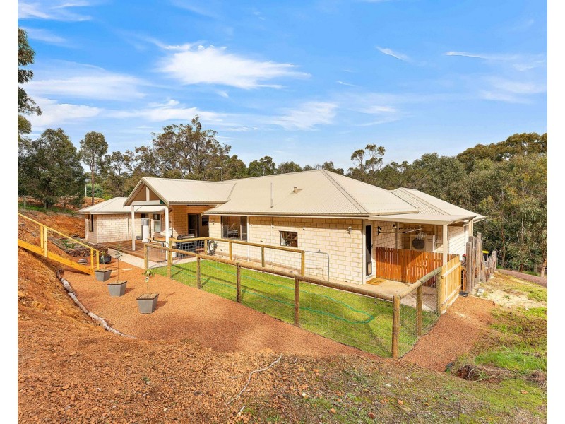 37 Grieve Way, Bedfordale WA 6112