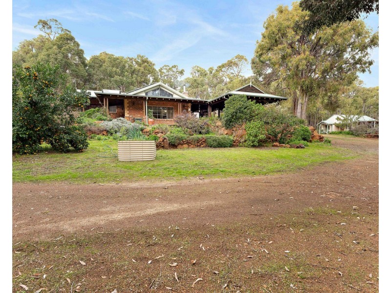 149 Versteeg Grove, Martin WA 6110