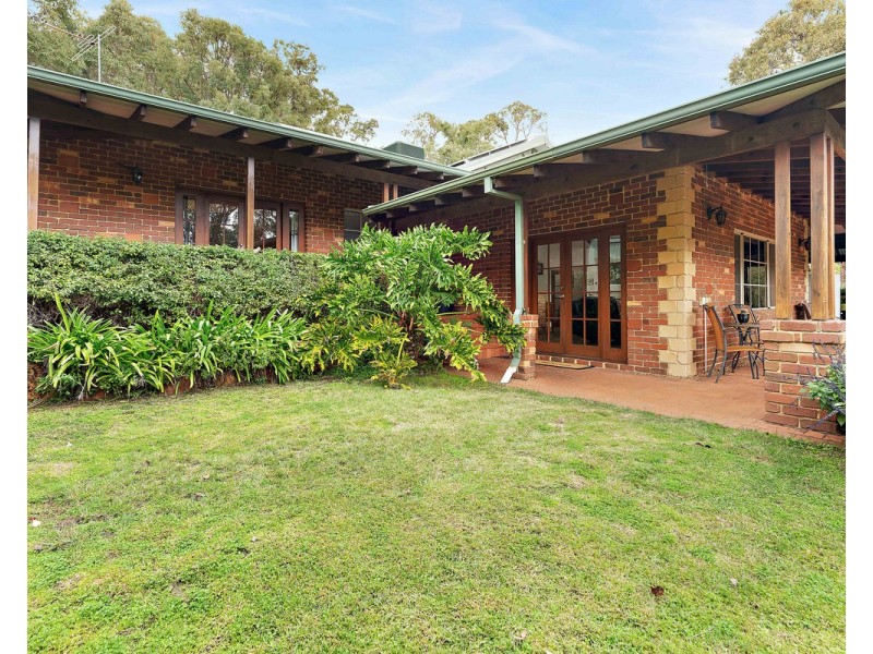 149 Versteeg Grove, Martin WA 6110