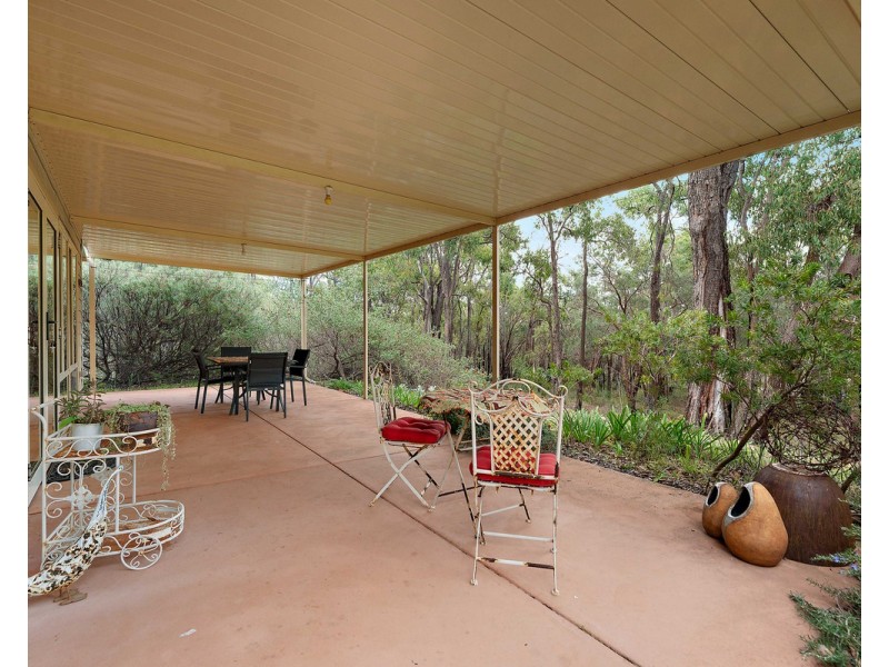 149 Versteeg Grove, Martin WA 6110
