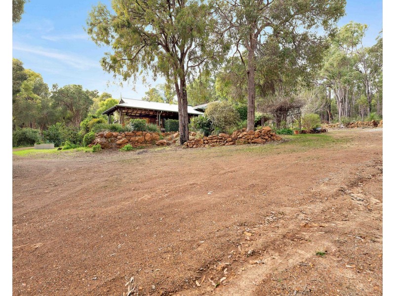 149 Versteeg Grove, Martin WA 6110