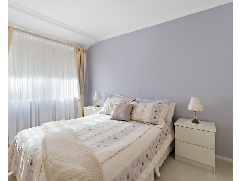 17 Granada Loop, Seville Grove WA 6112