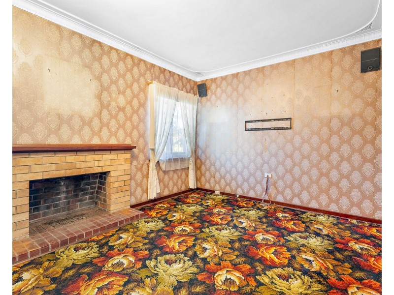 122 Renou Street, East Cannington WA 6107