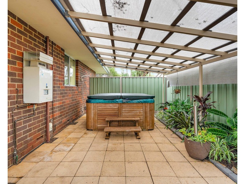 2 Talwin Court, Kelmscott WA 6111