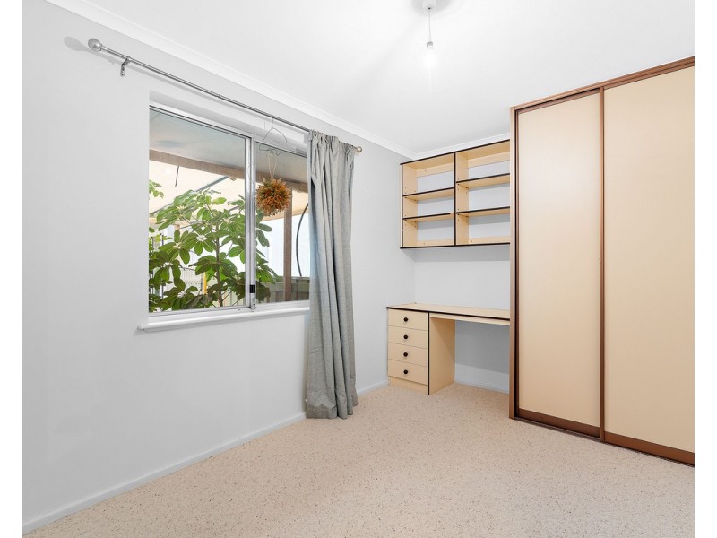 2 Talwin Court, Kelmscott WA 6111