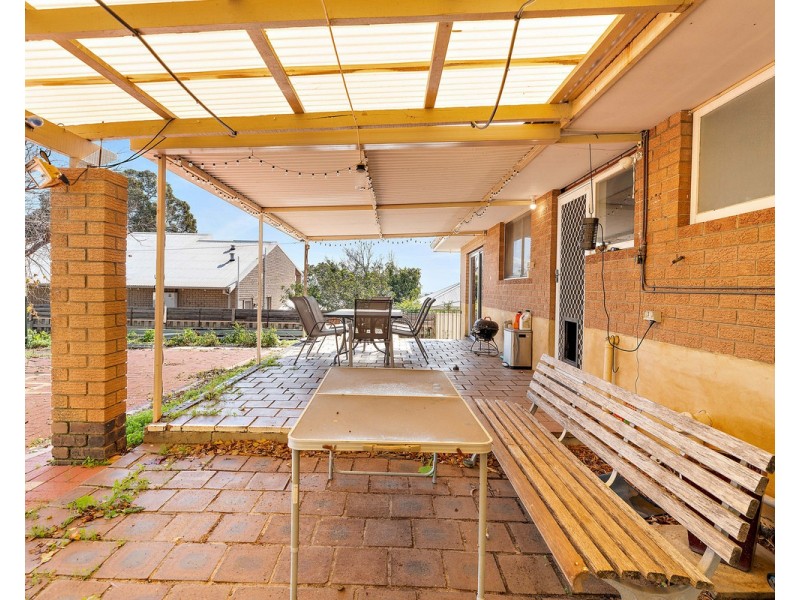 22 Binburra Way, Mount Nasura WA 6112