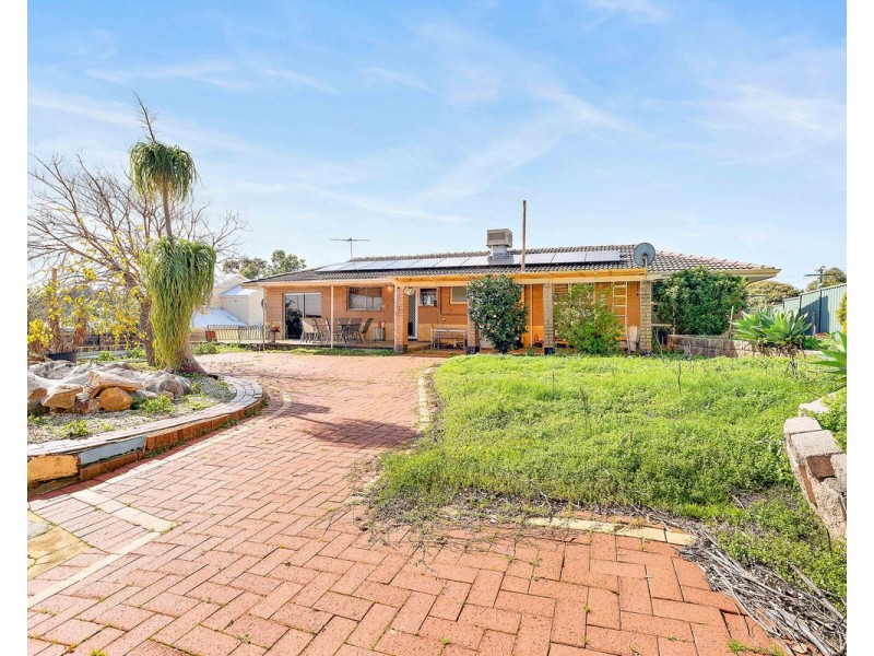 22 Binburra Way, Mount Nasura WA 6112