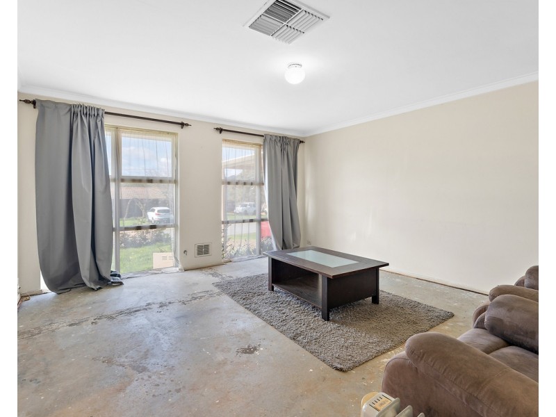 22 Binburra Way, Mount Nasura WA 6112