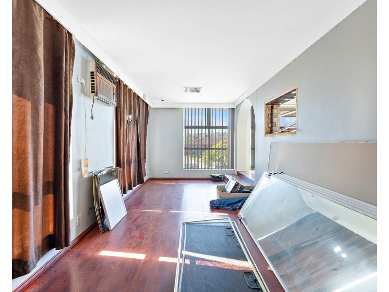 22 Binburra Way, Mount Nasura WA 6112