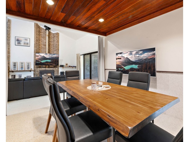 12 Orchid Drive, Roleystone WA 6111