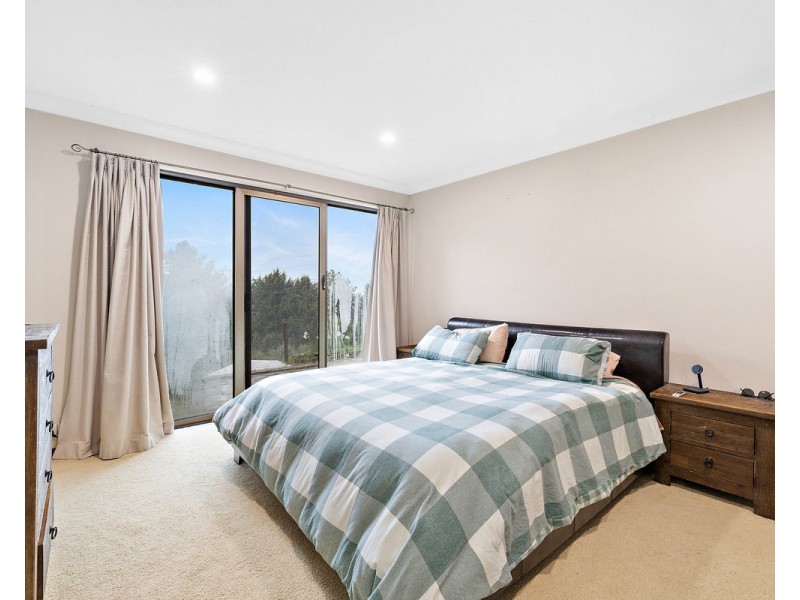 12 Orchid Drive, Roleystone WA 6111