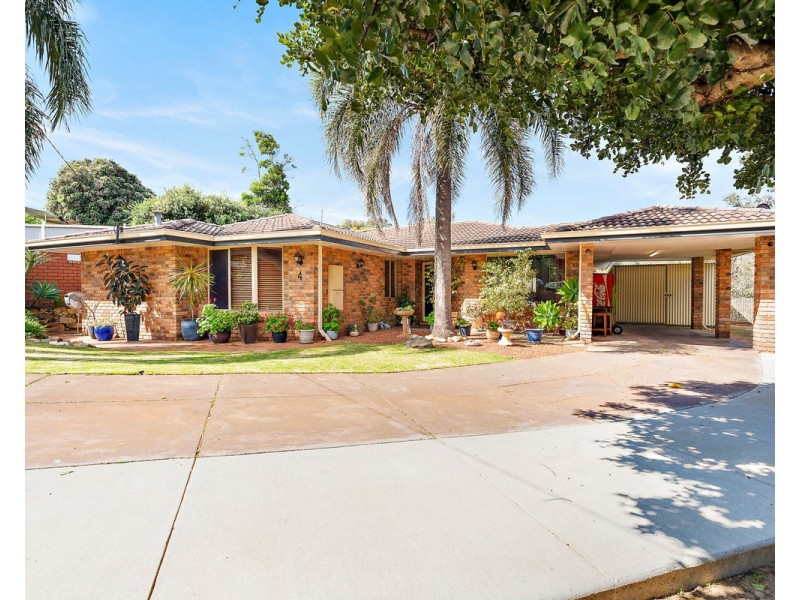 4 Wyong Place, Mount Nasura WA 6112