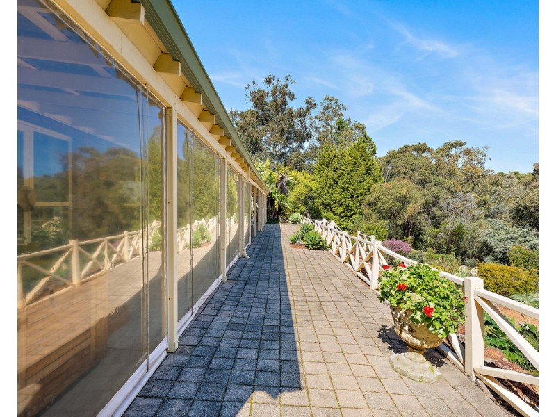 43 Wallangarra Drive, Bedfordale WA 6112