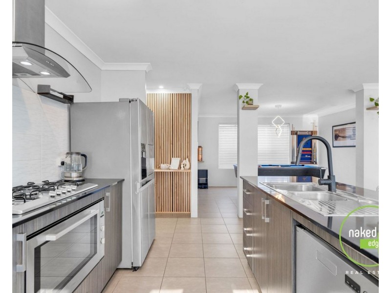 12 Grapple Road, Whitby WA 6123