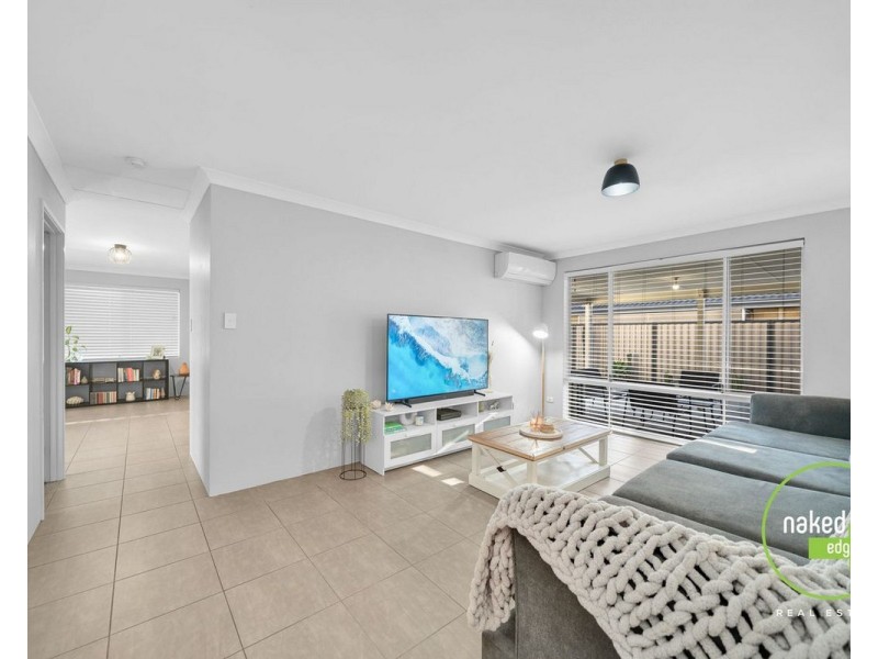 12 Grapple Road, Whitby WA 6123