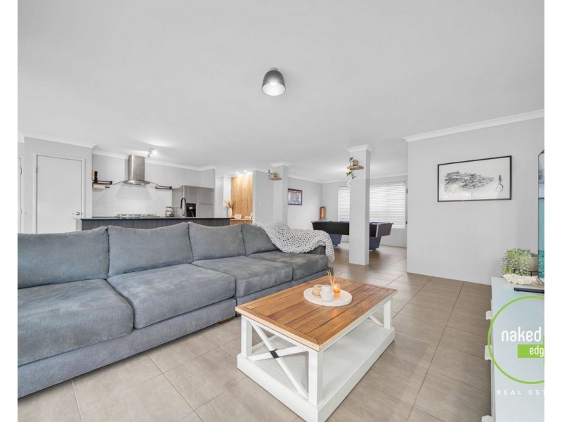 12 Grapple Road, Whitby WA 6123