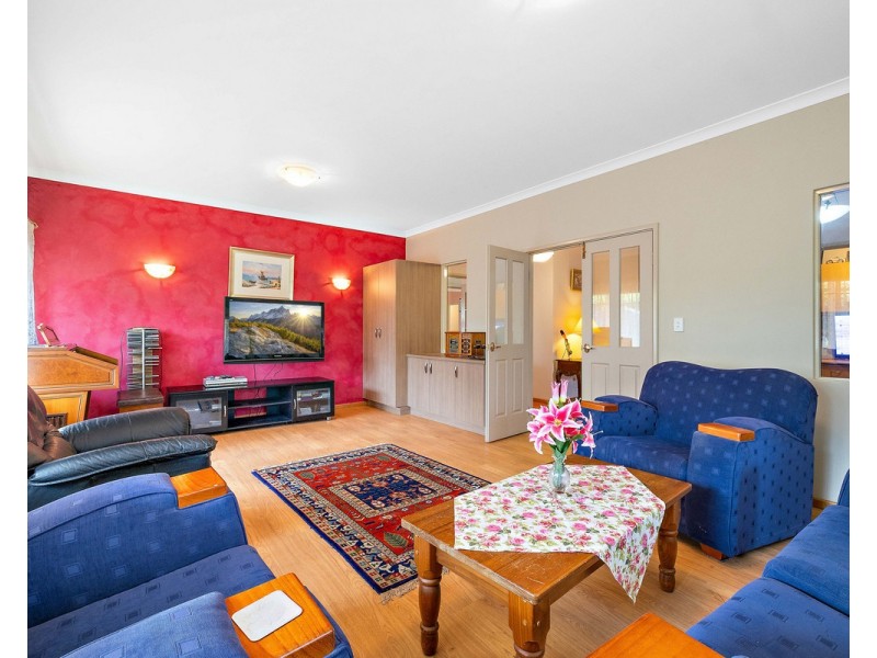 12 O’Neill Place, Bedfordale WA 6112