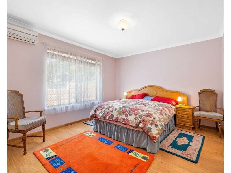 12 O’Neill Place, Bedfordale WA 6112