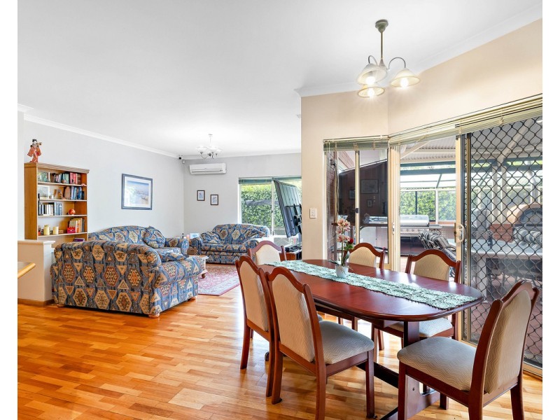 12 O’Neill Place, Bedfordale WA 6112