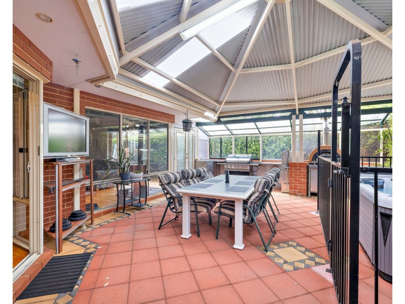 12 O’Neill Place, Bedfordale WA 6112