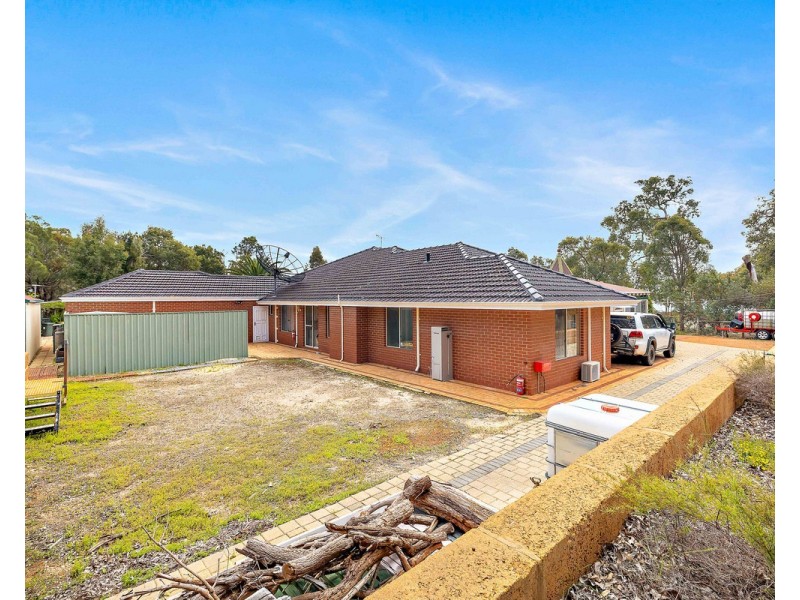 12 O’Neill Place, Bedfordale WA 6112