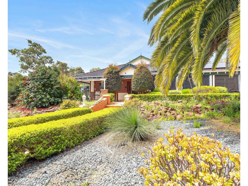 12 O’Neill Place, Bedfordale WA 6112