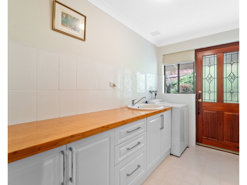 328 Albany Highway, Bedfordale WA 6112