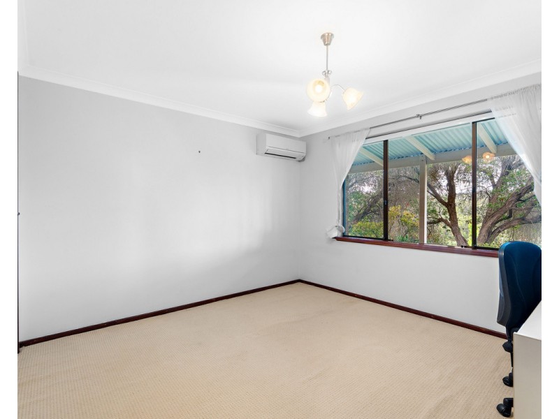 328 Albany Highway, Bedfordale WA 6112