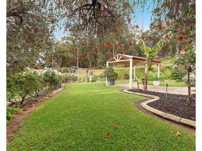 328 Albany Highway, Bedfordale WA 6112