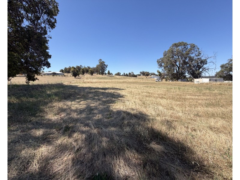 Lot 8,  Pollard Road, Wandering WA 6308