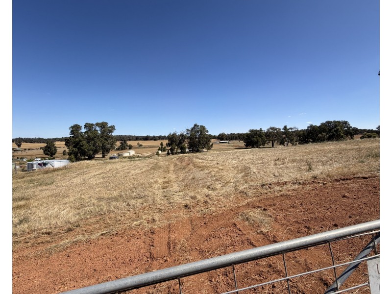 Lot 8,  Pollard Road, Wandering WA 6308