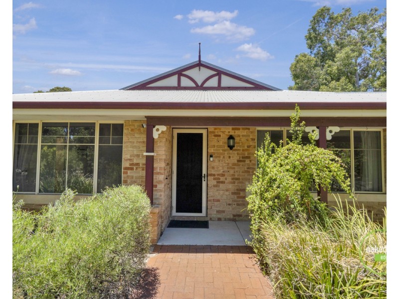 34 Coral Drive, Leschenault WA 6233