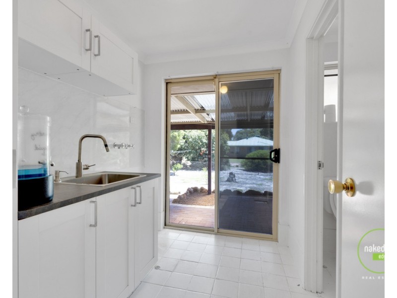 34 Coral Drive, Leschenault WA 6233