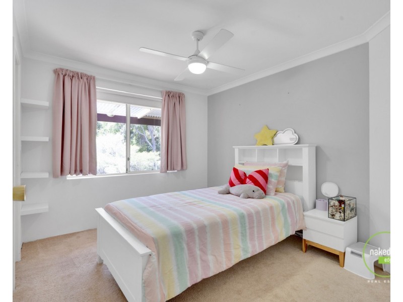 34 Coral Drive, Leschenault WA 6233