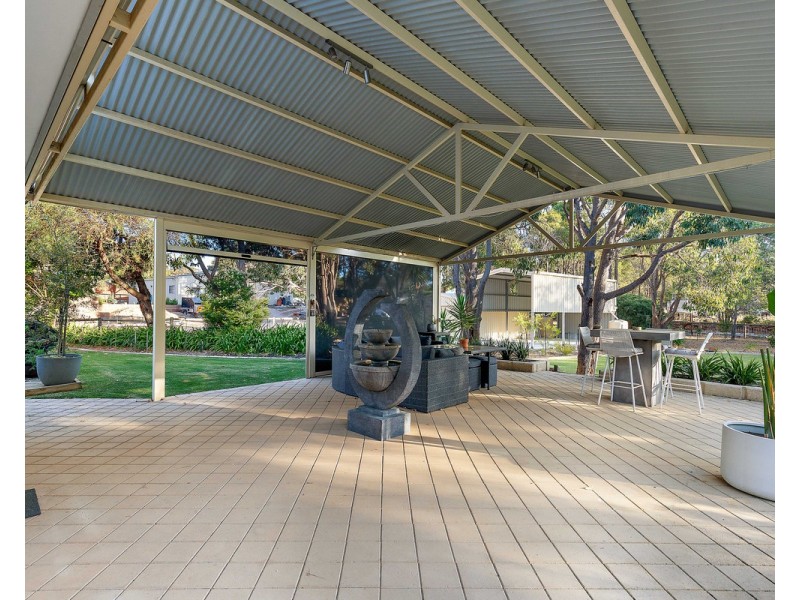 3 Portree Street, Bedfordale WA 6112