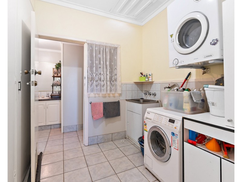 144 Albany Highway, Bedfordale WA 6112