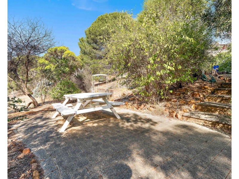 144 Albany Highway, Bedfordale WA 6112