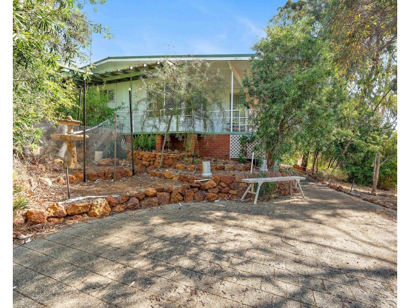 144 Albany Highway, Bedfordale WA 6112